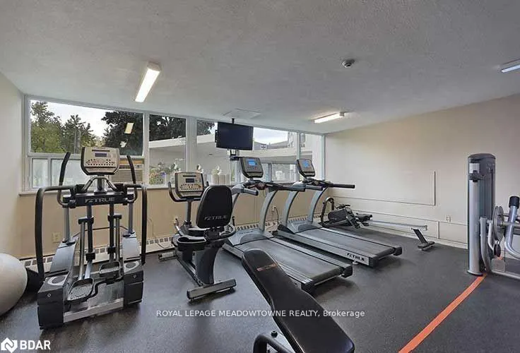 530 Lolita Gardens, #903