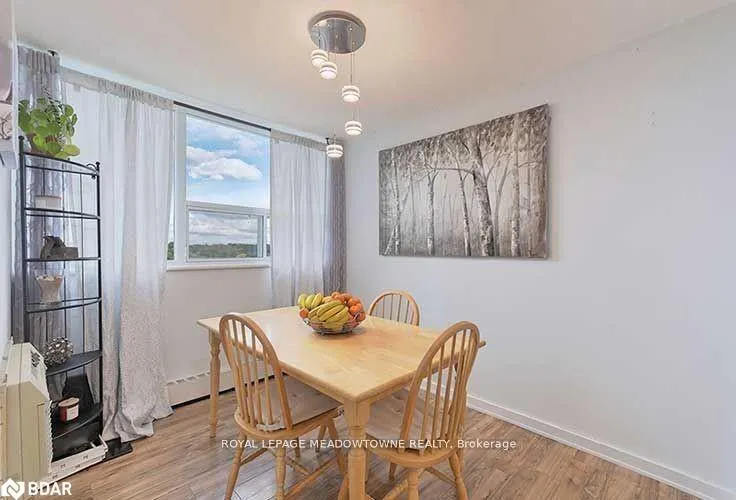530 Lolita Gardens, #903