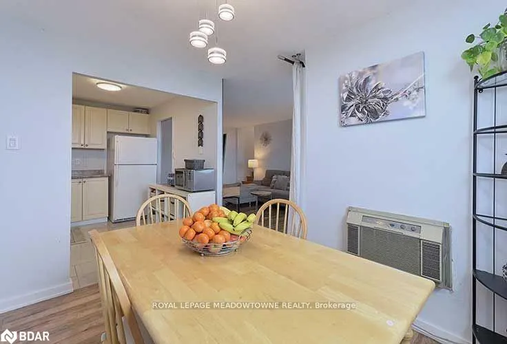 530 Lolita Gardens, #903