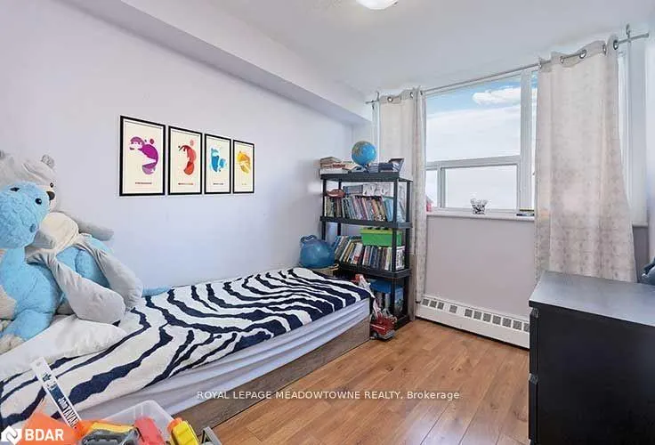 530 Lolita Gardens, #903