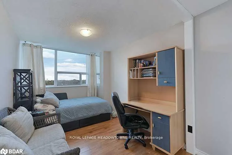 530 Lolita Gardens, #903