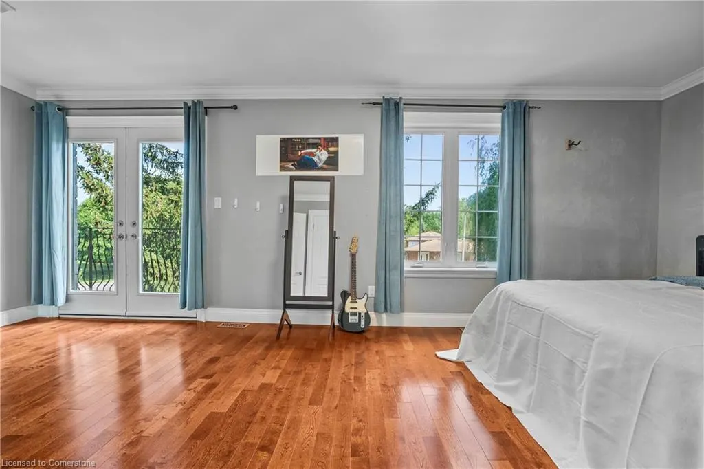 31 Ridge Drive