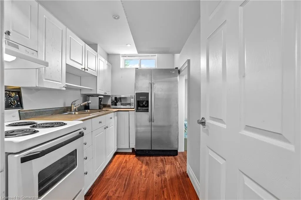 31 Ridge Drive
