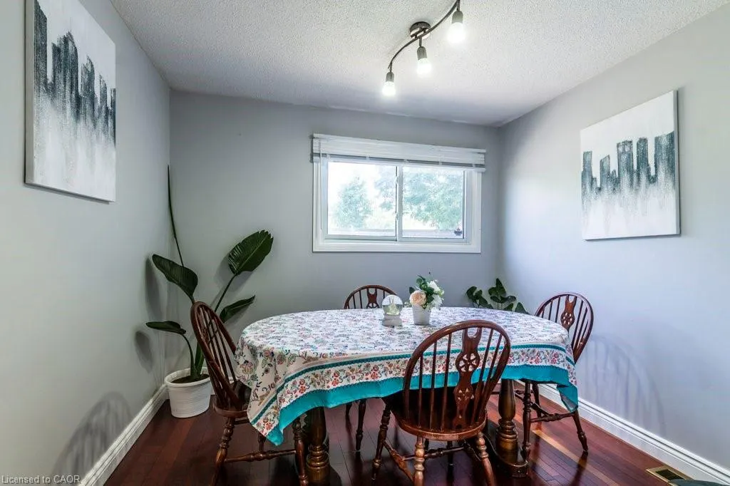 444 Stone Church Road W, #M7