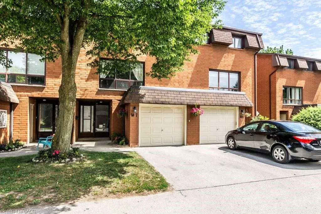 444 Stone Church Road W, #M7