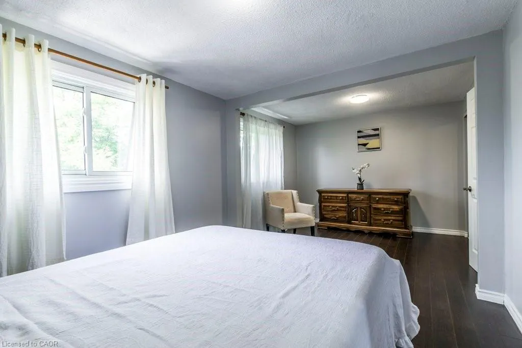 444 Stone Church Road W, #M7