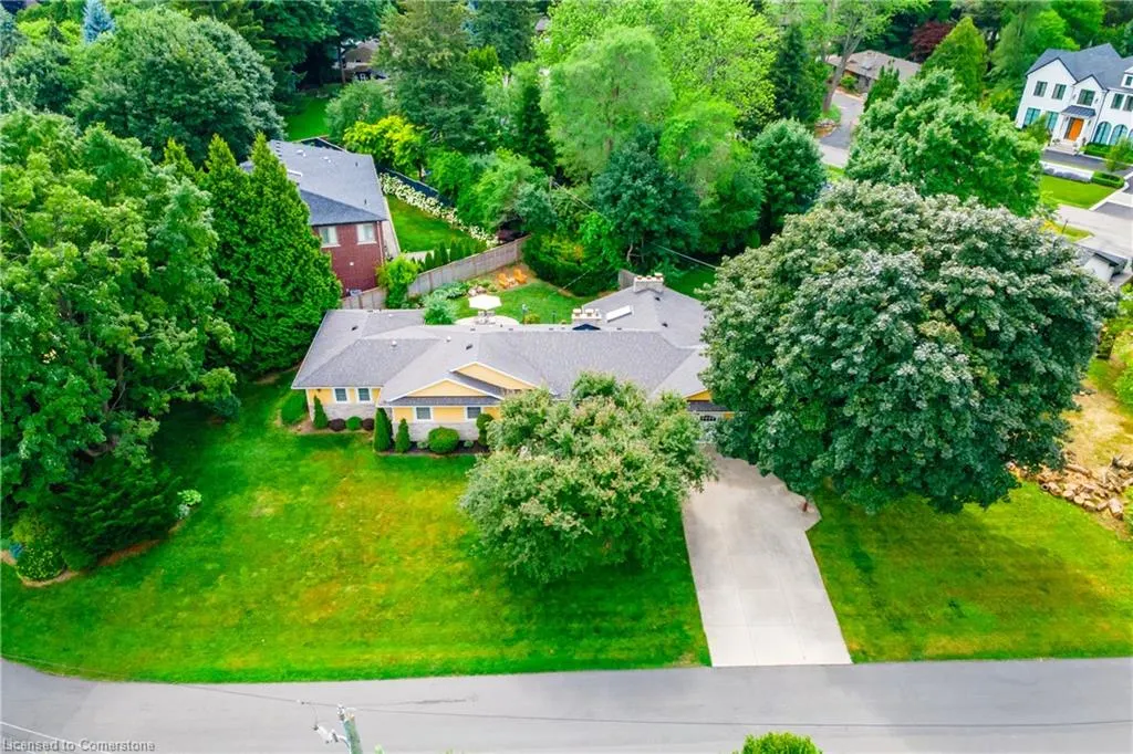 98 Hadley Drive