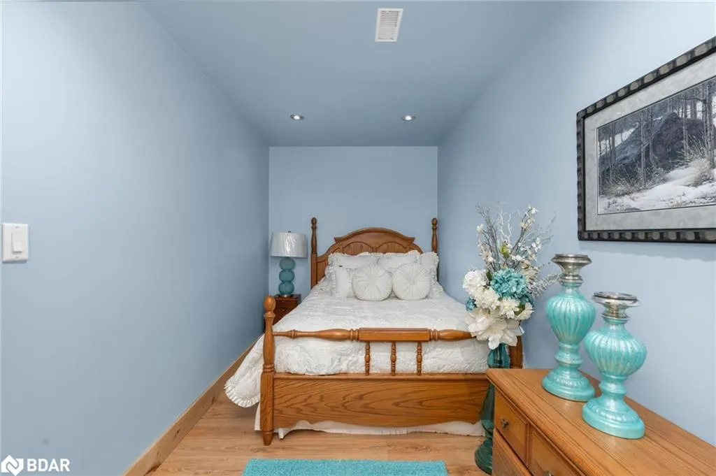 11 Nevis Ridge Drive