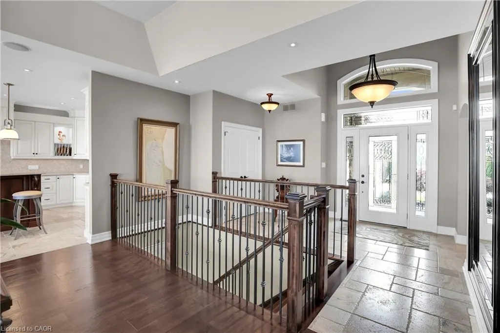 61 Lake Street, #4