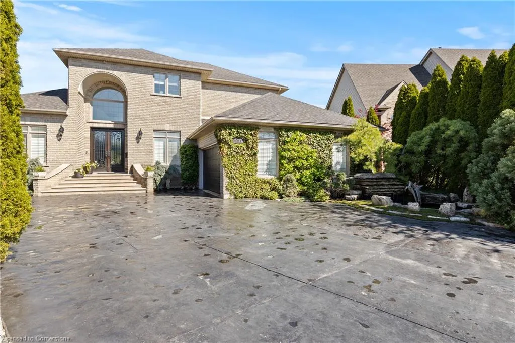 8319 Vegter Court