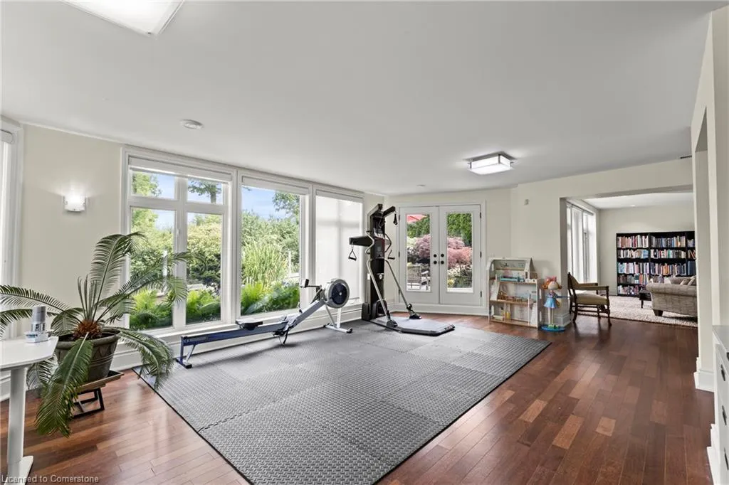 8319 Vegter Court