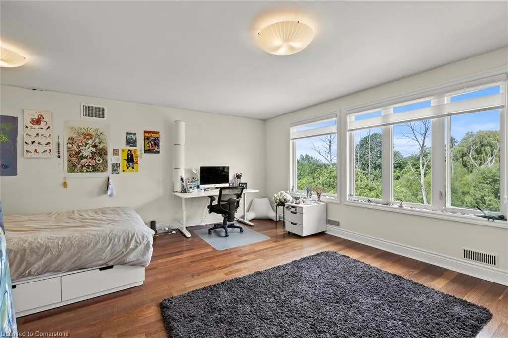 8319 Vegter Court