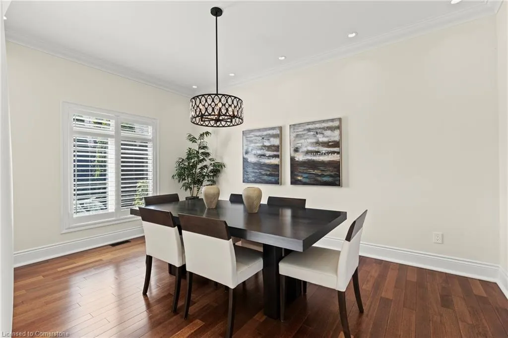 8319 Vegter Court
