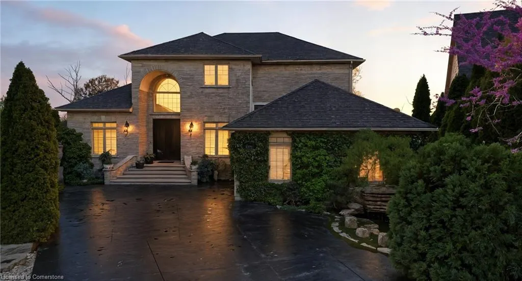 8319 Vegter Court