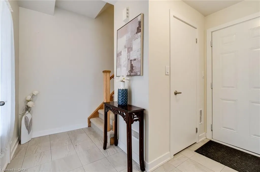 590 North Service Road, #98