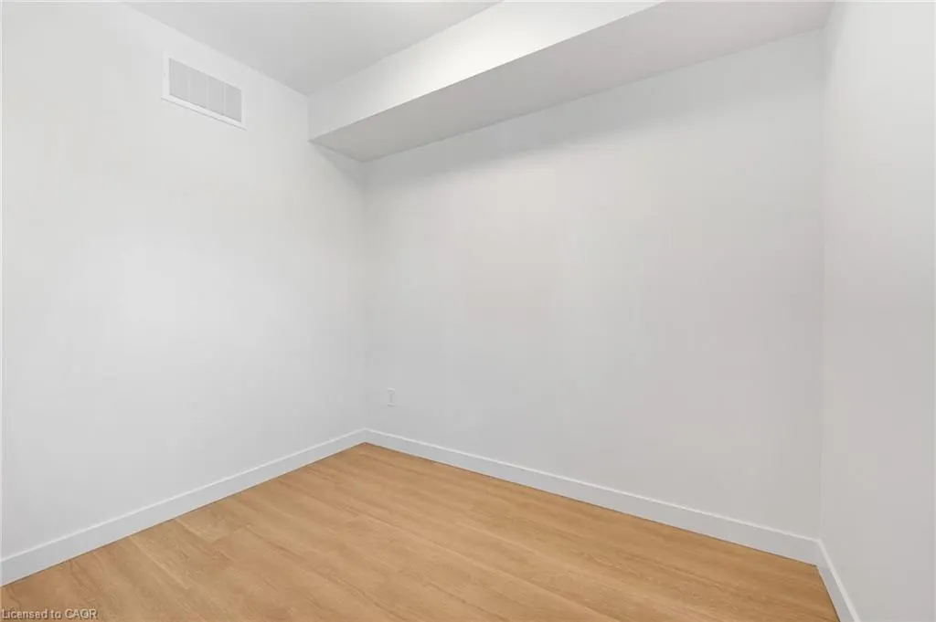 15 Cedar Street, #3