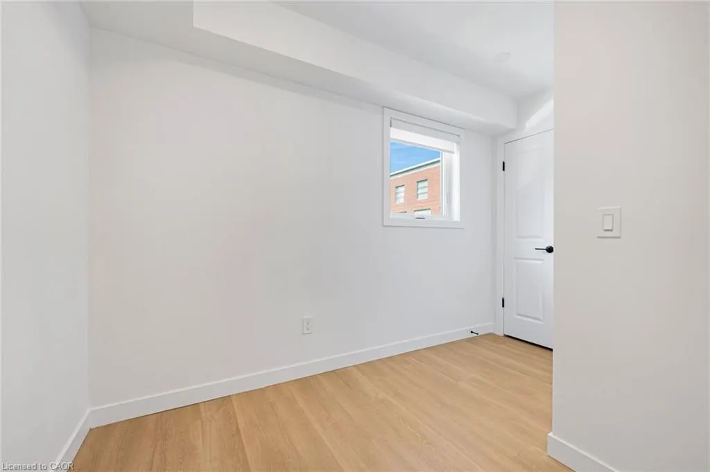 15 Cedar Street, #3