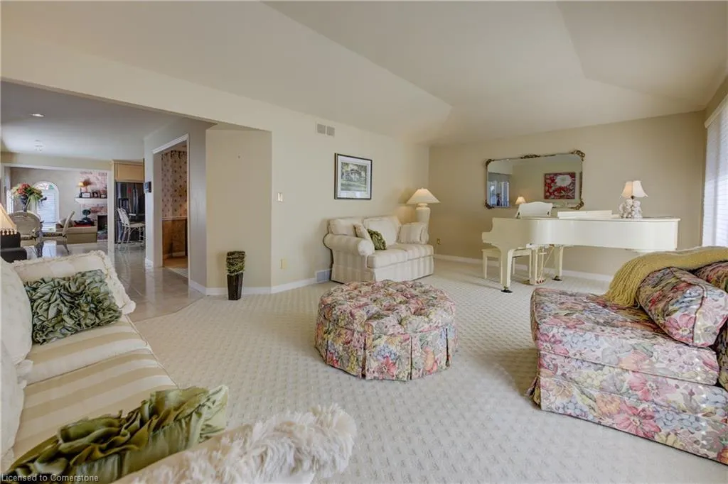 592 Manorwood Court