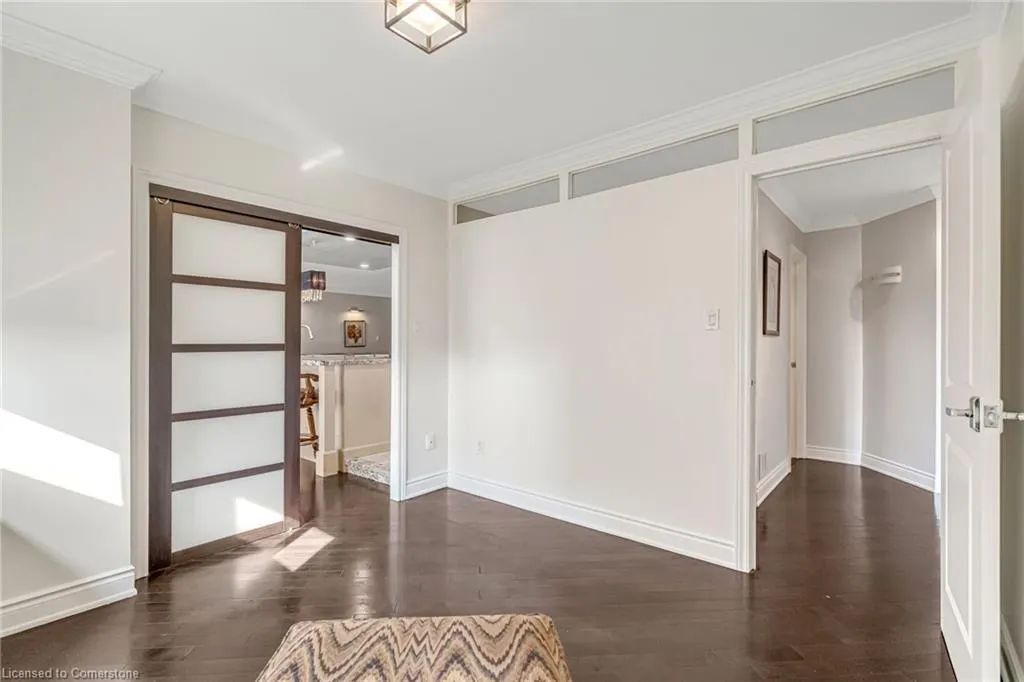 66 High Street E, #904