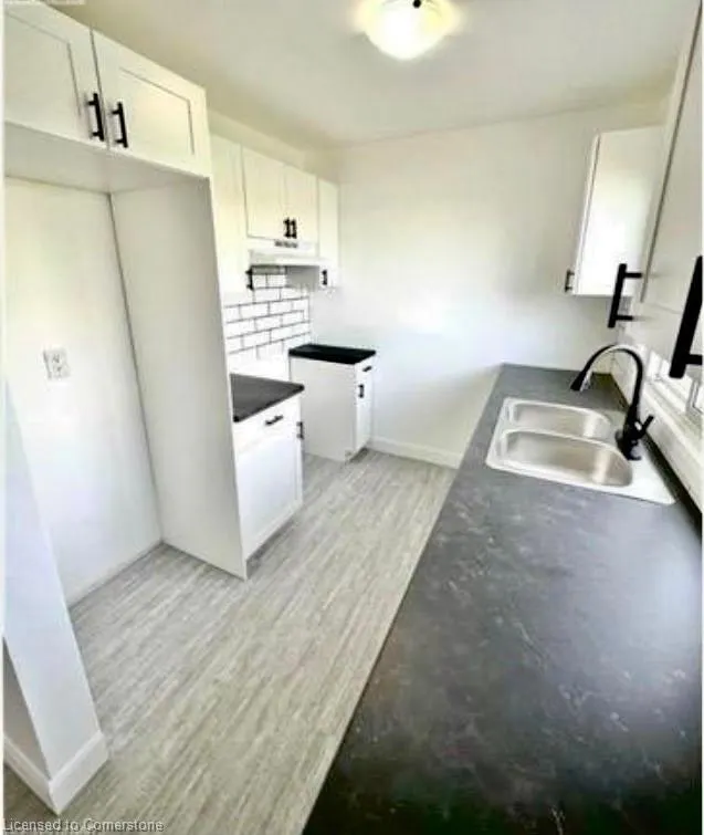 71 Hagey Avenue, #1