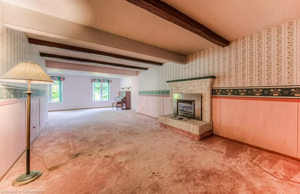 38 Charnwood Court