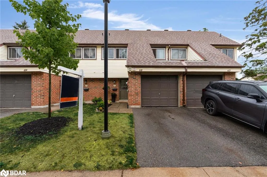28 Donald Street, #68
