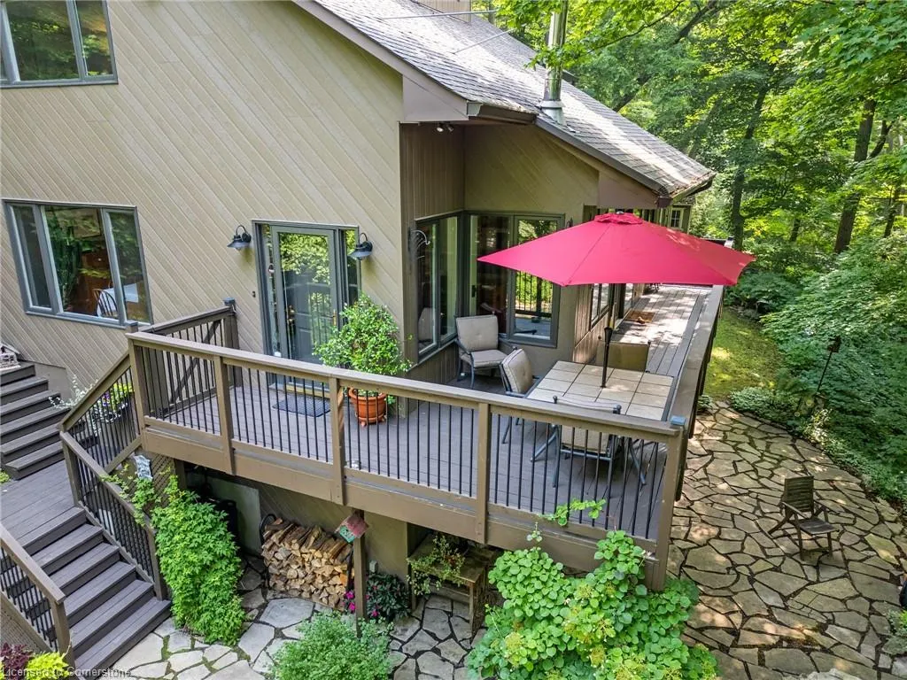 141 Valley Road