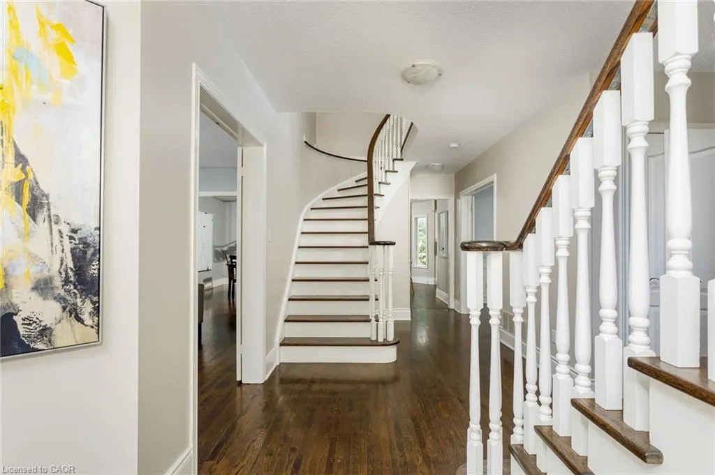 2349 Hilltop Lane