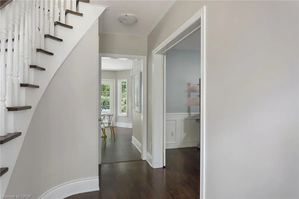2349 Hilltop Lane