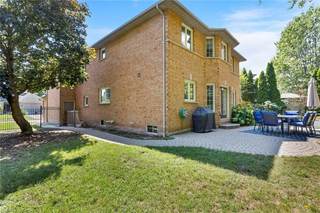 2349 Hilltop Lane