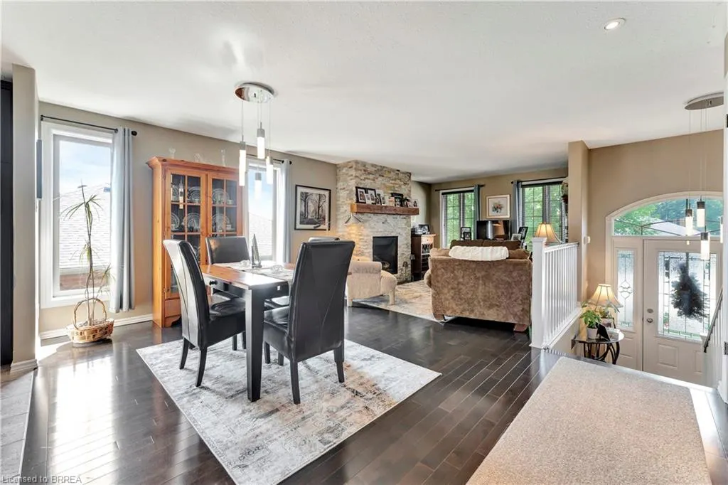 33 Mansfield Drive