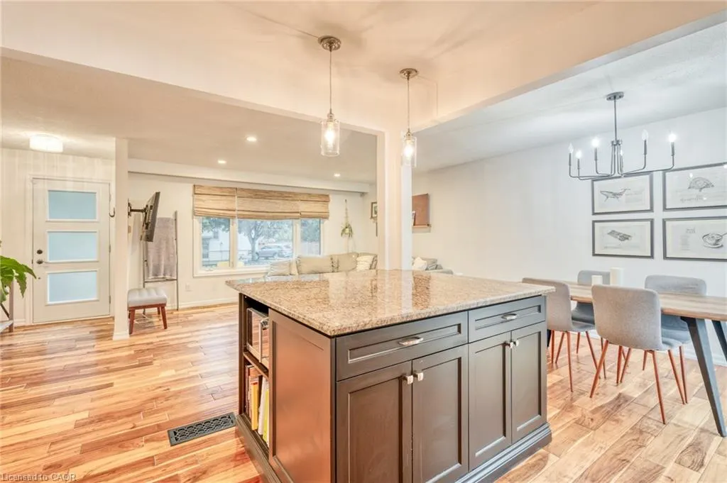 25 Glenvale Drive
