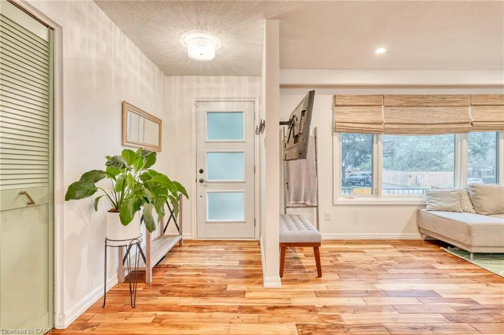 25 Glenvale Drive