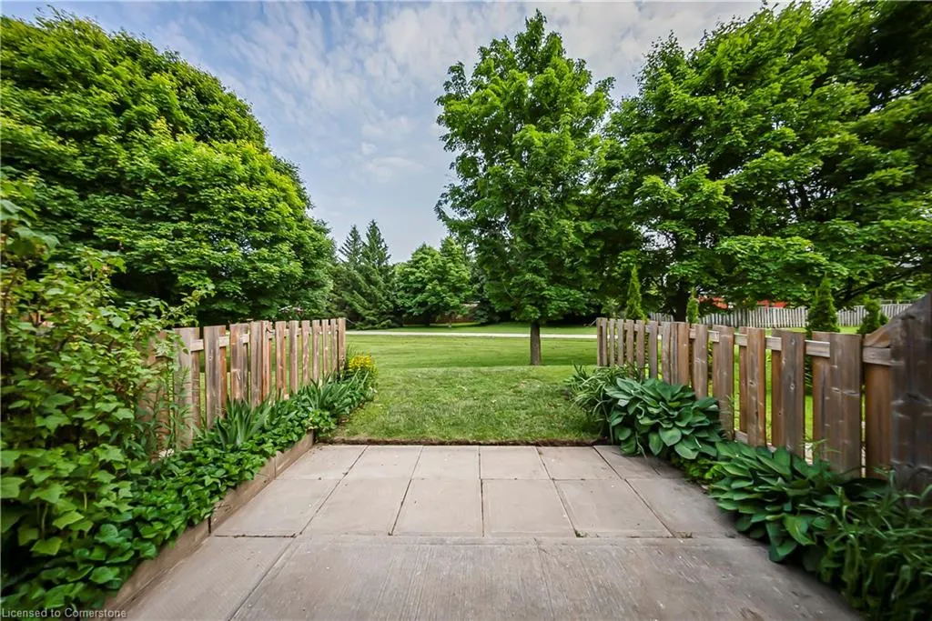 750 Erinbrook Drive, #14