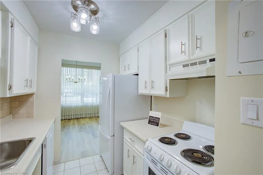 45 Westmount Road N, #103