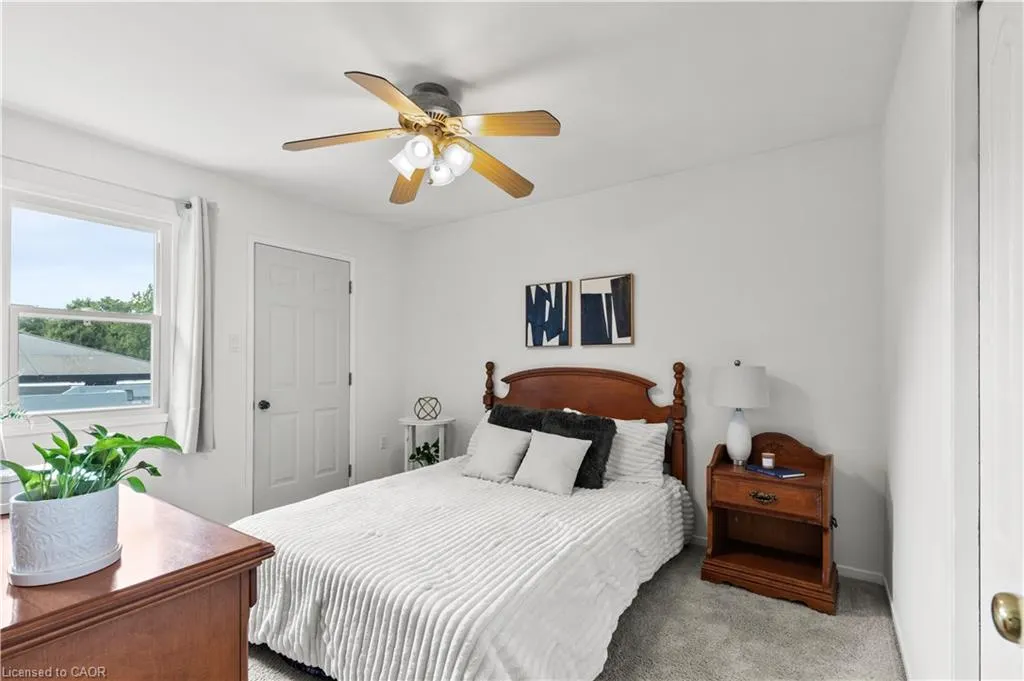 5 Lynwood Drive