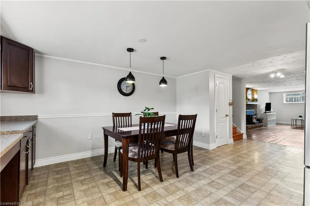 5 Lynwood Drive