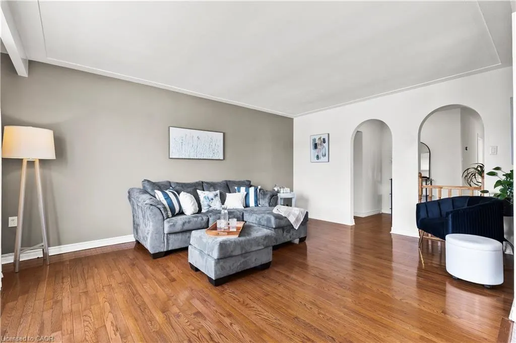 5 Lynwood Drive