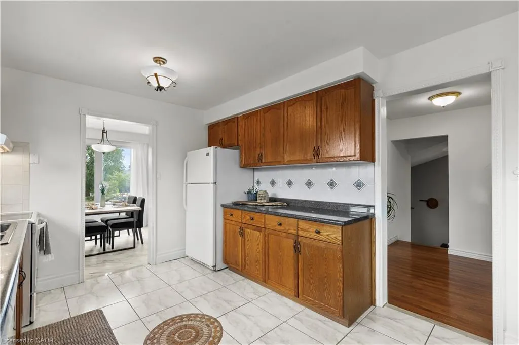 5 Lynwood Drive