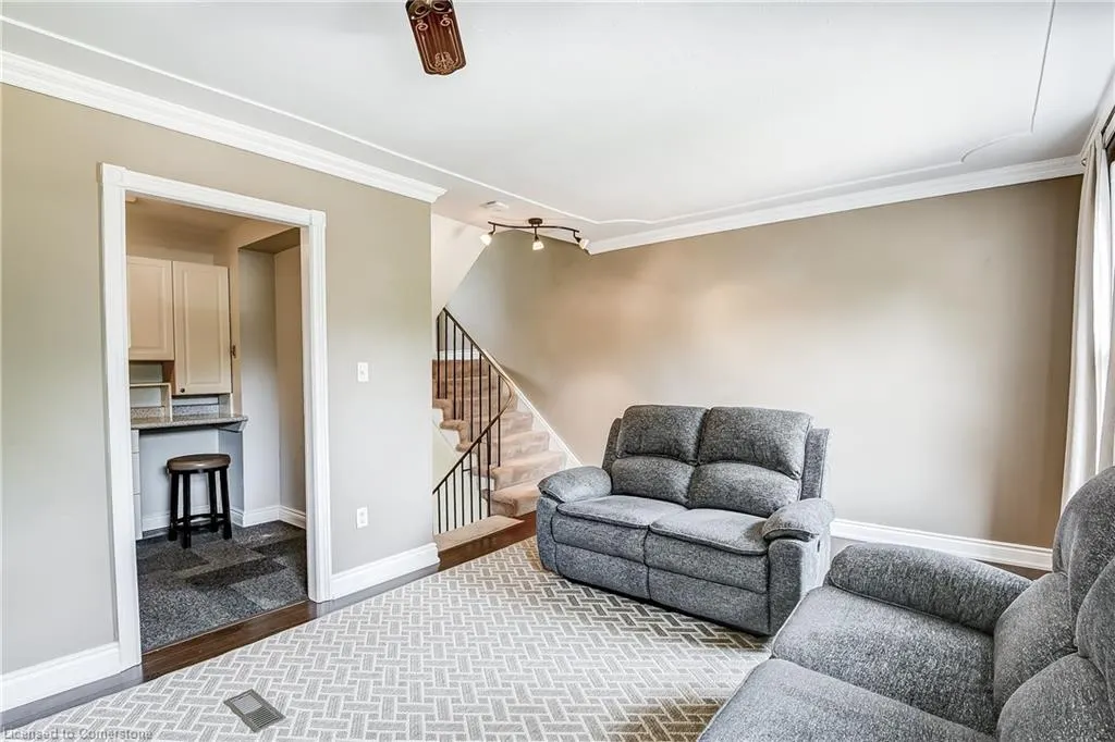 235 Bronte Street S, #69