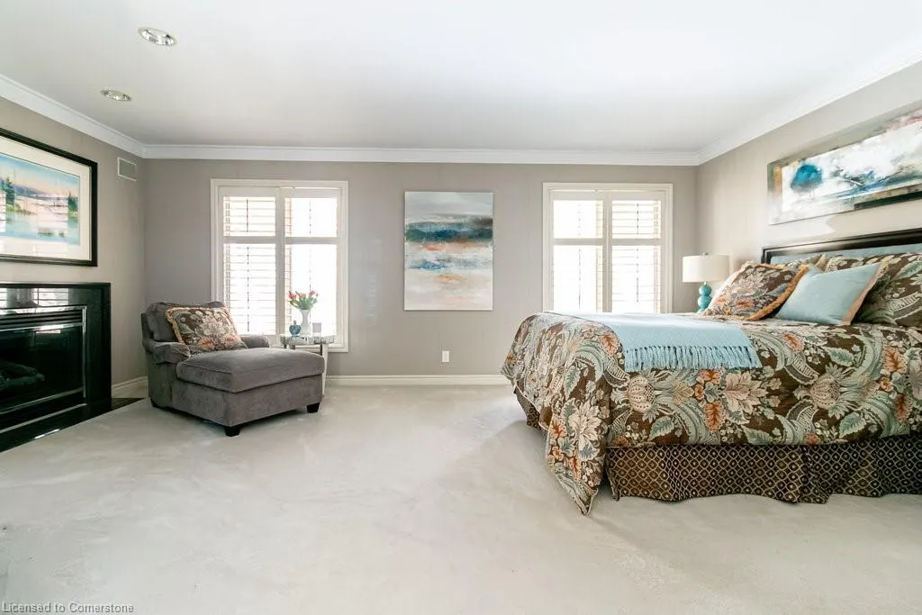 66B South Street W
