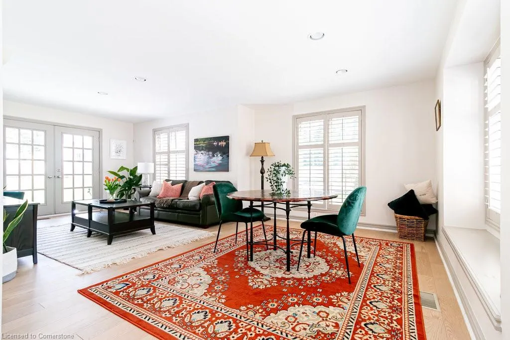 66B South Street W