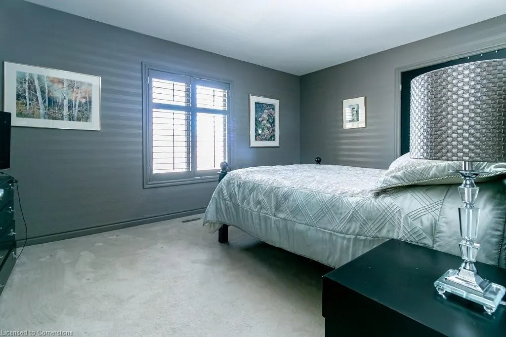 66B South Street W