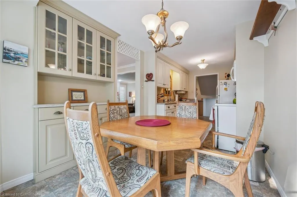 488 Beechwood Drive, #4
