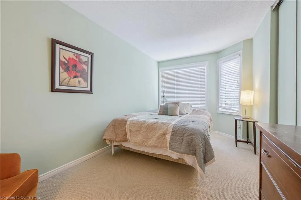 488 Beechwood Drive, #4