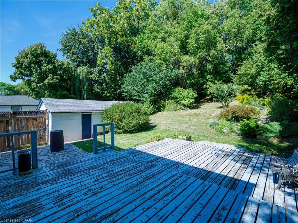 119 Mccall Crescent