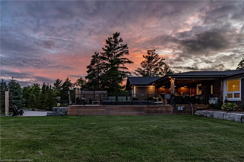 1506 6th Concession Road W