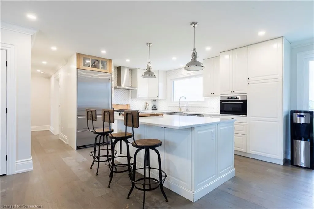 1506 6th Concession Road W