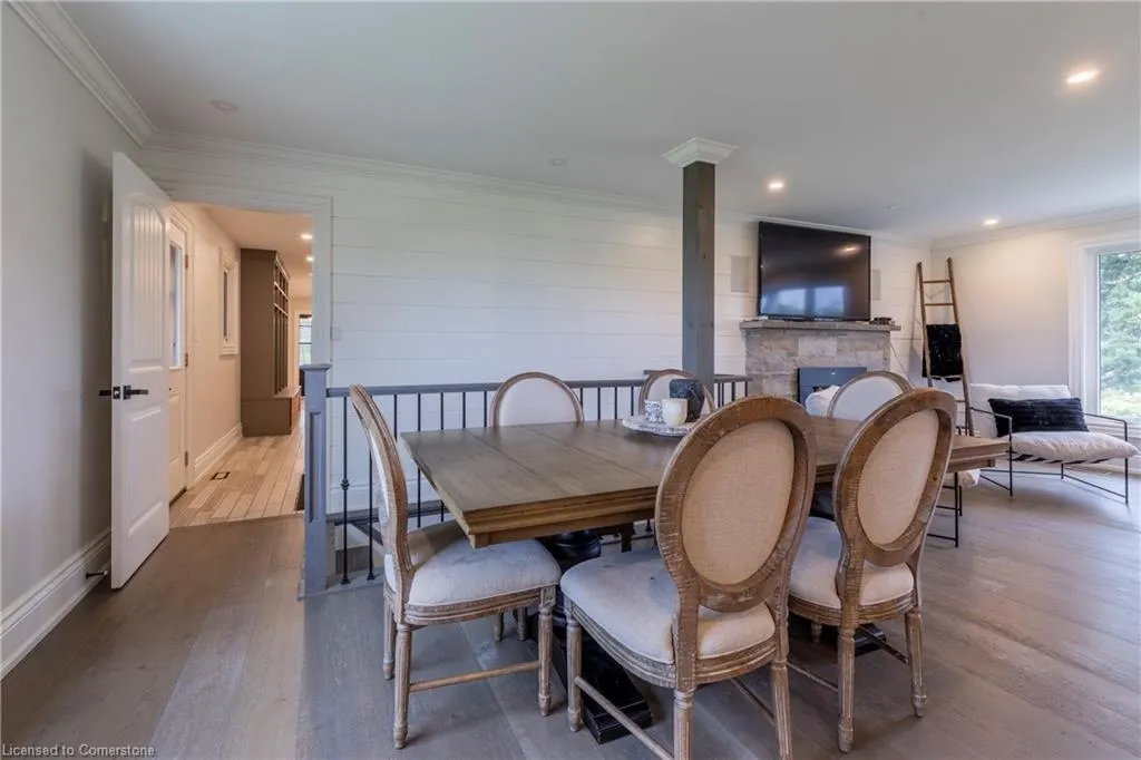 1506 6th Concession Road W
