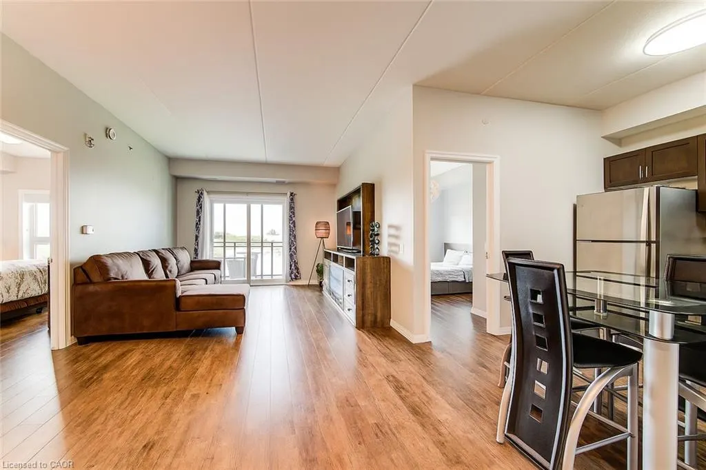 35 Kingsbury Square, #327